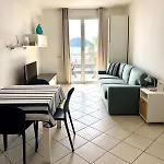 アパート Casa Cobalto アルベンガ