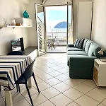 Casa Cobalto アルベンガ